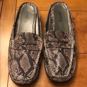 Joan & David 2 shoes sz 9M